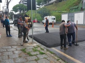 Prefeitura de Teresópolis implanta faixa elevada para garantir segurança de pedestres