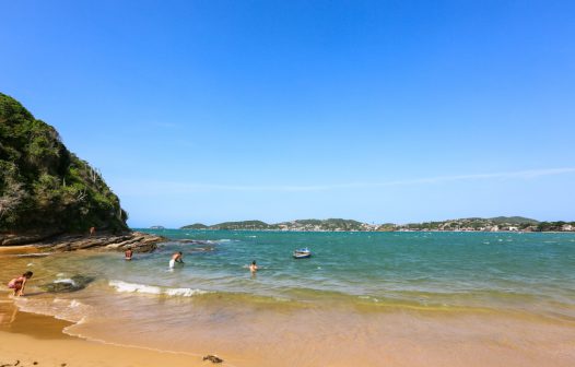 Búzios lança Núcleo de Natação em Águas Abertas