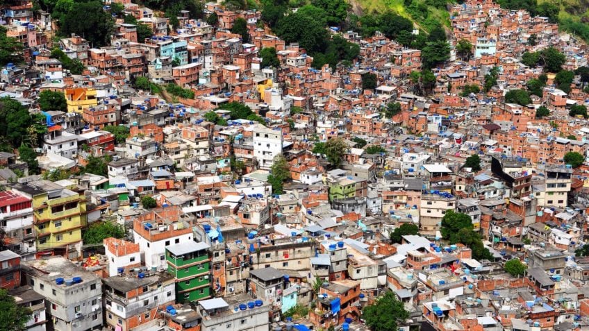 F/Seguros lança projeto para formar consultores de seguros em favelas