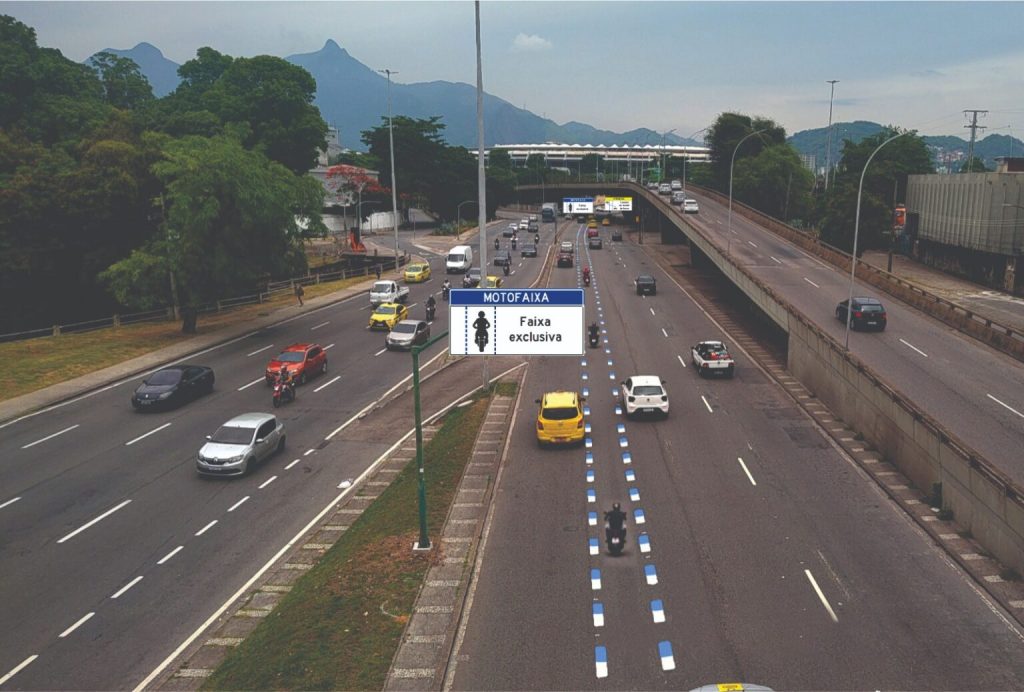 Segunda motofaixa do Rio começa a funcionar na Zona Norte