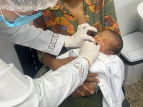 Maternidade de Santa Cruz da Serra celebra 25 mil exames neonatais