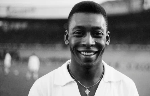 Mais um golaço de Pelé