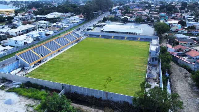 Estádio Rei Pelé é Inaugurado em Araruama