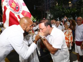 Viradouro inicia ensaios na Avenida Amaral Peixoto