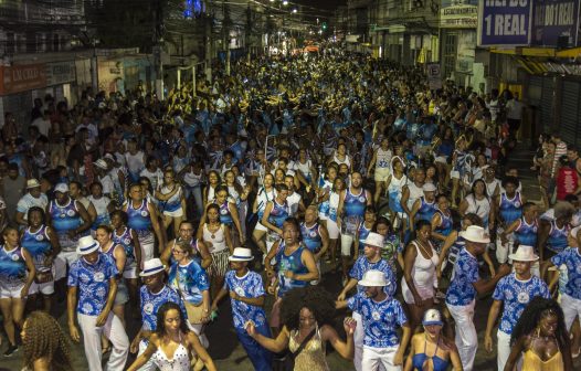 Escolas de samba promovem ensaios neste final de semana