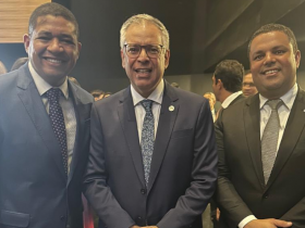 Presidente da ABANI prestigia posse na OAB no Distrito Federal