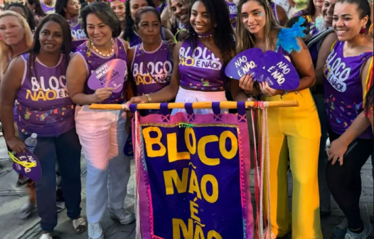 Bloco “Não é Não” desfila contra o assédio no Carnaval de Búzios