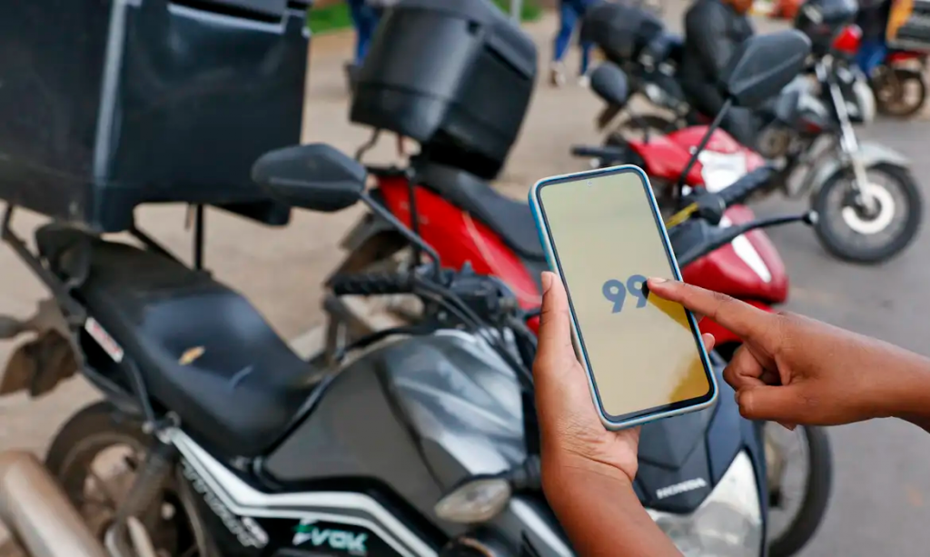 Moto-táxi: Regulamentação e Fiscalização