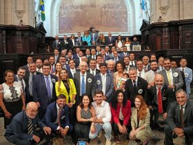 Rodrigo Bacellar é reeleito presidente da Alerj por unanimidade