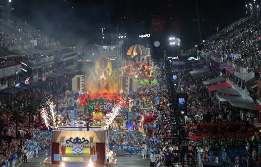 Acadêmicos de Niterói é campeã da Série Ouro