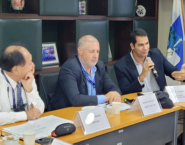 Empresários da Firjan Leste Fluminense debatem sobre infraestrutura