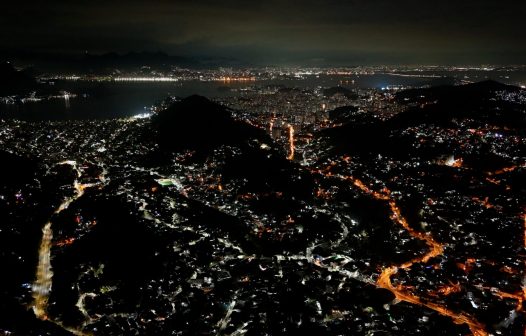 Niterói amplia iluminação pública com tecnologia LED