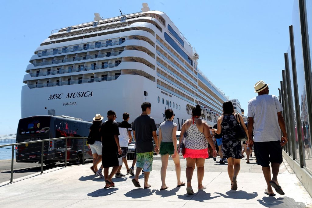 Pier Mauá recebe mais de 327 mil turistas na temporada de cruzeiros