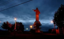 Prefeitura de Itaperuna conclui manutenção elétrica no Cristo Redentor