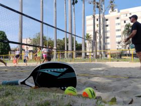 Beach Tennis gratuito movimenta Volta Redonda