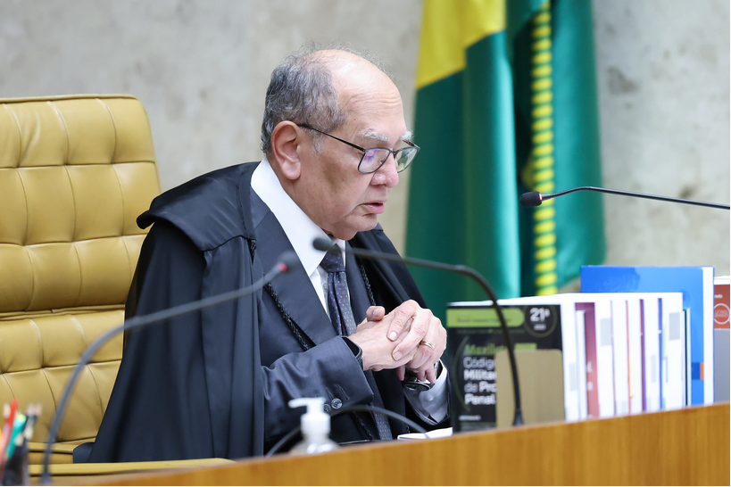 Nas mãos de Gilmar Mendes