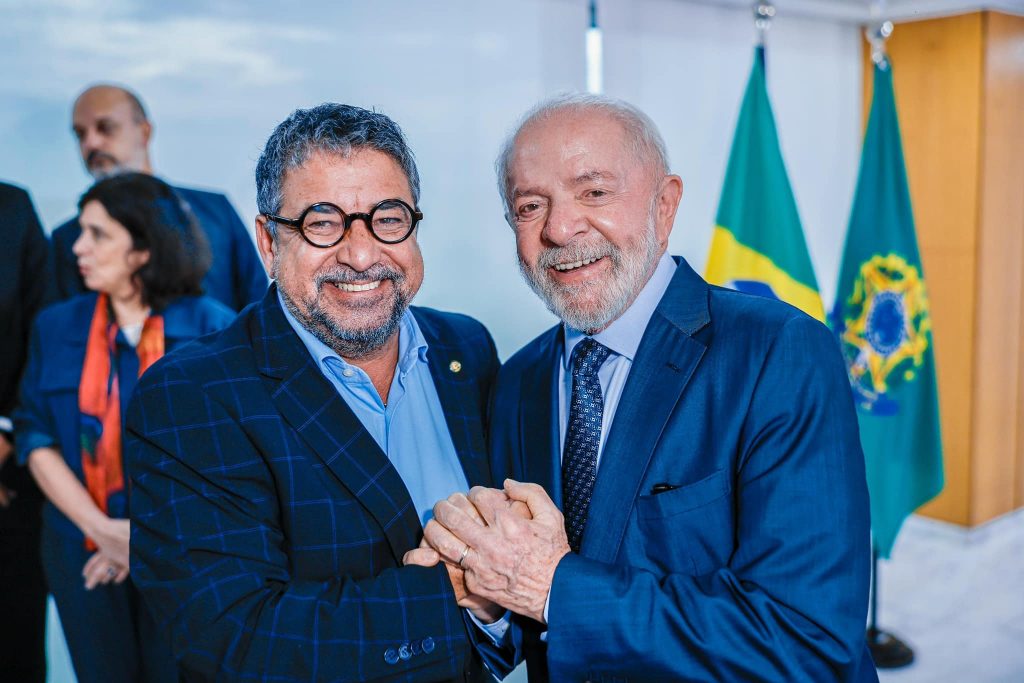 Impulso no capital político de QuaQuá