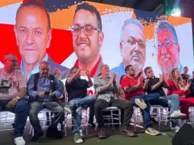 Ato político na Mangueira reforça apoio a lideranças do PT