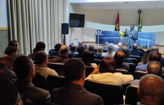 Brasil e Angola reforçam laços econômicos em evento no Rio