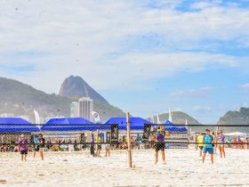 Maratona de Beach Tennis agita Copacabana no feriado