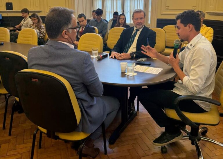 Secovi Rio participa de reunião na Câmara dos Vereadores sobre locações por curta temporada