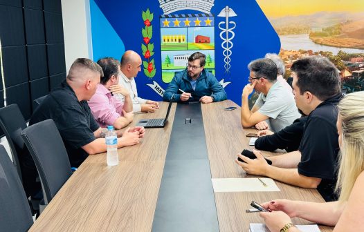 Pinheiral firma acordo para implementar sistema digital na gestão pública