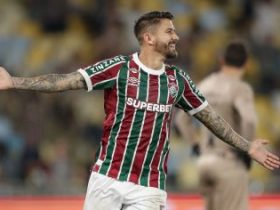 Fluminense volta a vencer no Brasileirão