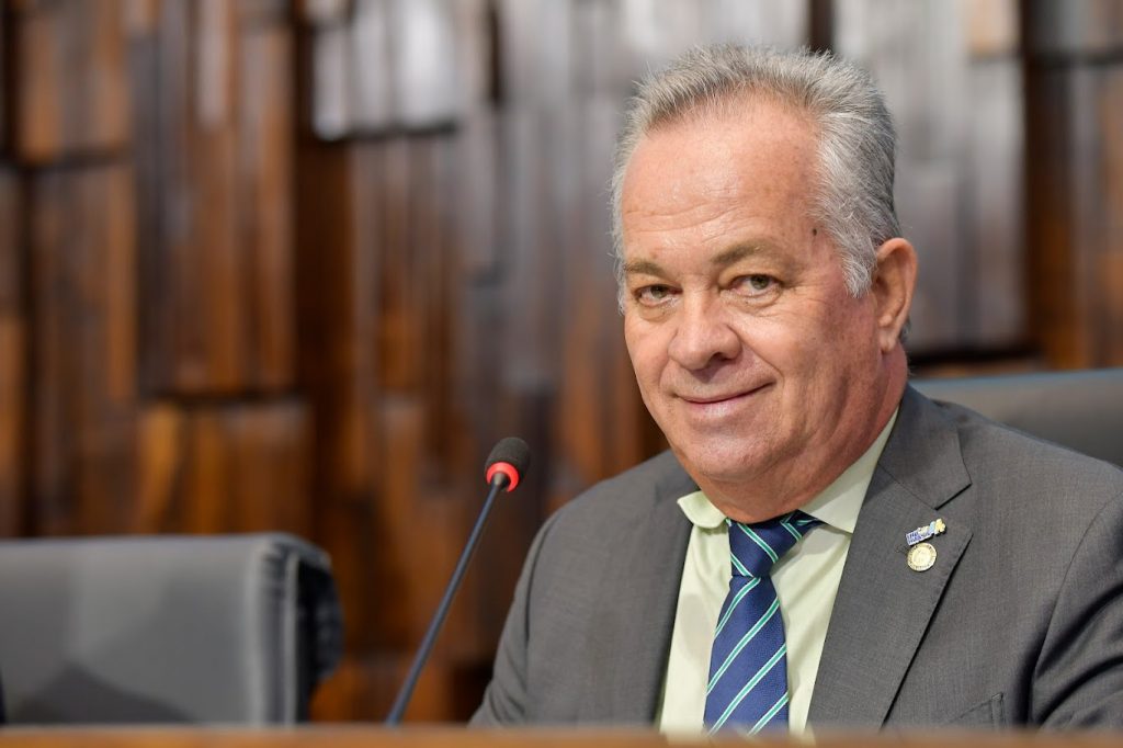 Deputado quer passagem grátis para jovens atletas