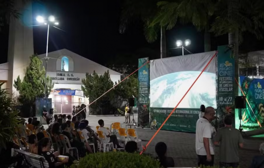 MacacuCine exibe 188 filmes escolares em Cachoeiras de Macacu