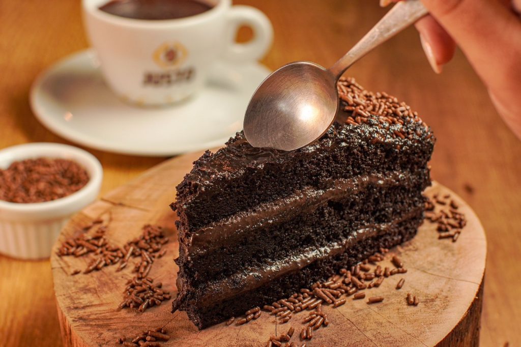 Justo Café celebra com promoção