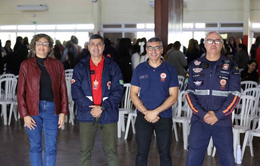 Capacitação em primeiros socorros reúne educadores em Teresópolis