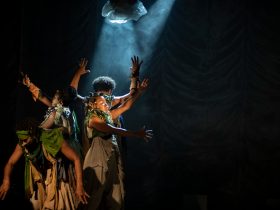 Espetáculo une teatro, dança e ancestralidade em São João de Meriti