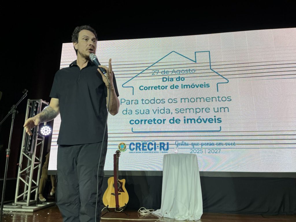 Evento no Clube de Engenharia celebra os 63 anos da regulamentação da profissão de corretor de imóveis
