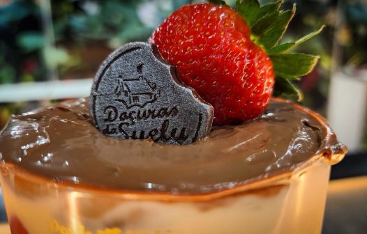 Morango com chocolate em Friburgo