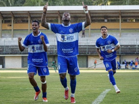 Belford Roxo vence mais uma e lidera Série B2