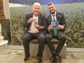 Zico pede à Alerj a criação do Museu do Futebol