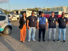 Prefeitura de Cabo Frio autua ônibus de turismo irregular após denúncia