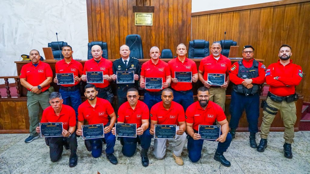 Primeiros instrutores de armamento e tiro do Estado são formados em Meriti