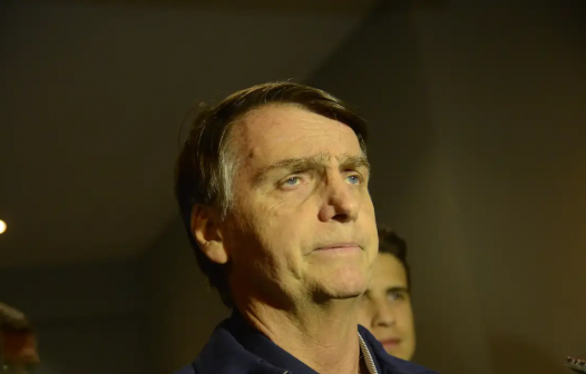 Bolsonaro: vaso de cristal