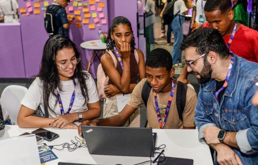 Formação em Inteligência Artificial abre 5 mil vagas gratuitas no RJ