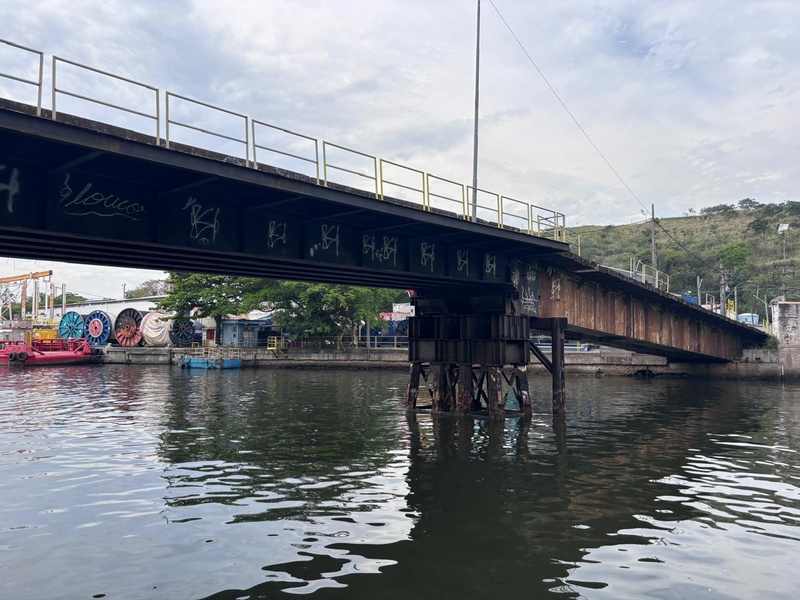 CREA-RJ alerta para risco de queda em ponte de Niterói