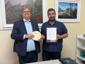 Prefeito de Teresópolis recebe destaque da ANUBRA