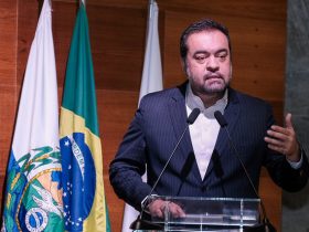 Deputados já discutem nome para substituir Castro em eleição indireta