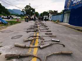 Prefeitura de Guapimirim destrói escapamentos irregulares apreendidos