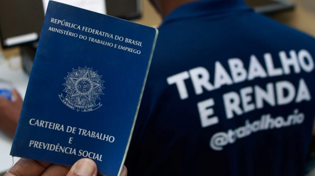 Rio encerra janeiro com mais de 1 mil vagas de emprego abertas