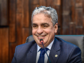 Ceciliano trabalha pelo governo