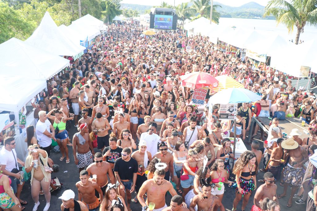 Saquarema abre Carnaval com 43 blocos e reforço na segurança