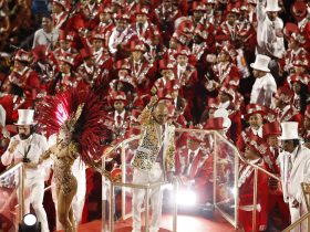 Viradouro é campeã do Grupo Especial pela quarta vez