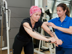 Benefícios do Treinamento de Força em Pacientes com Câncer