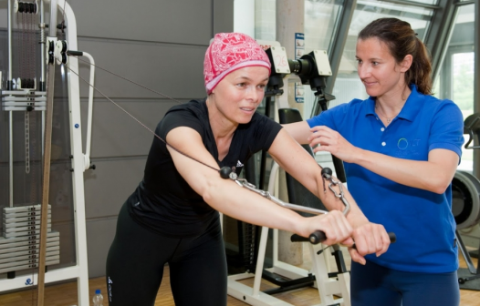 Benefícios do Treinamento de Força em Pacientes com Câncer